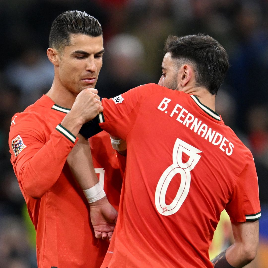 Cristiano Ronaldo junto a Bruno Fernandes